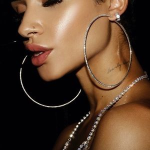 Meet your Posher, Km